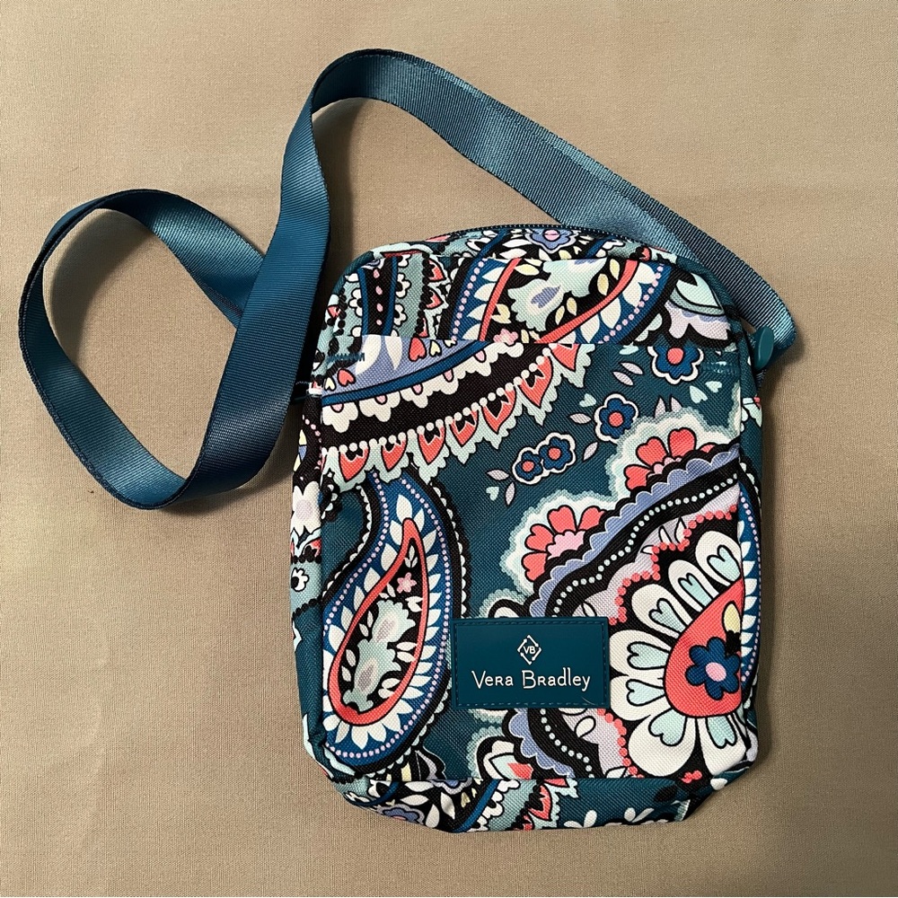 Vera Bradley Lighten Up Haymarket Paisley Jewel RFID Crossbody Bag NWOT